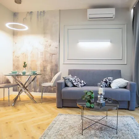 Targowa Bright By Sofija *