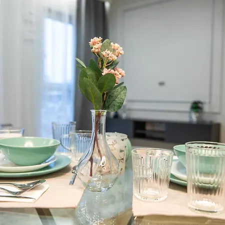Apartamento Targowa Bright By Sofija