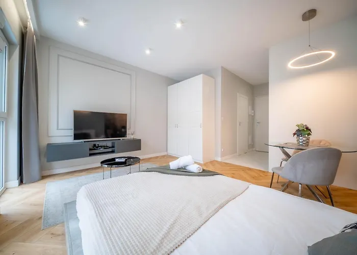 Targowa Bright By Sofija * Warschau